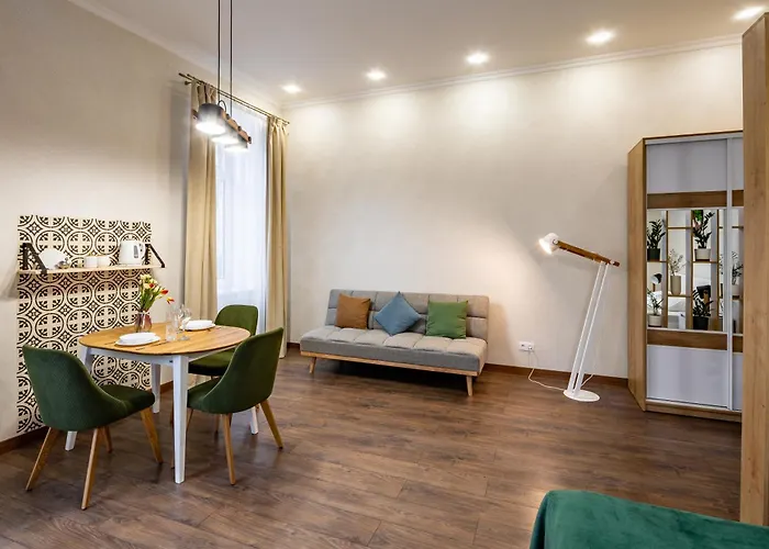 Apartament Leontovycha 1905 *